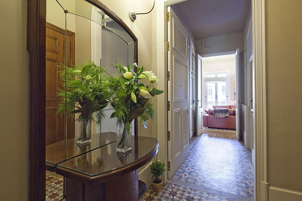 Apartment Barcelona Rentals - Rambla De Catalunya Center Dış mekan fotoğraf