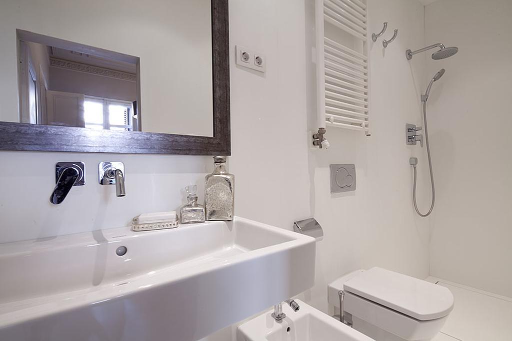 Apartment Barcelona Rentals - Rambla De Catalunya Center Dış mekan fotoğraf